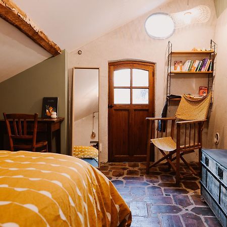 Chambre Ou Gite Dans Une Maison De Montagne - De Suzon A Zelie Entraigues  Luaran gambar